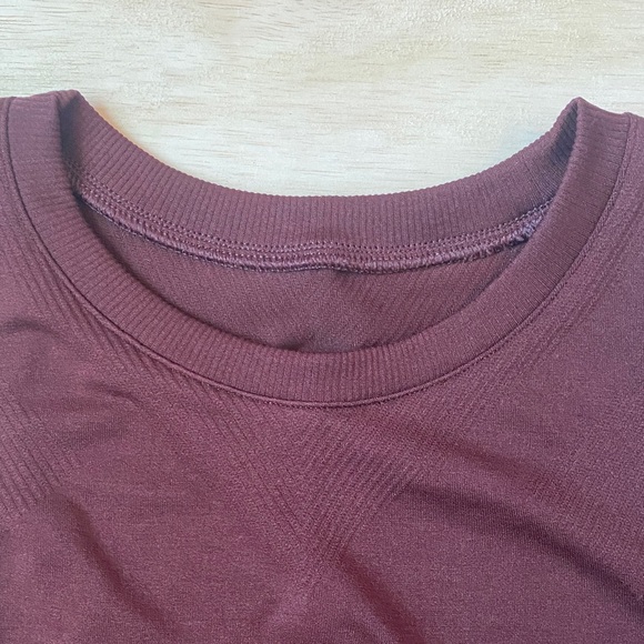 Alphalete Stratus Tank Top - Picture 7 of 13